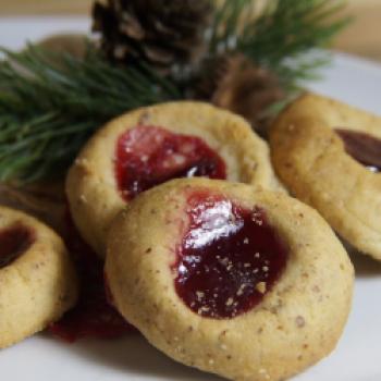 Husarenkrapfen - Weihnachtskekse mit Marillenmarmelade - (c) Jörg Bornmann