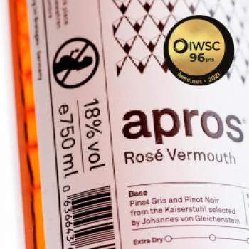 Apros, der Vermouth aus dem Schwarzwald startet durch. einfach durch die Bilder klicken und in den Bildunterschriften sein Lieblingsrezept für Drinks auf Vermouth-Basis finden - (c) apros Vermouth