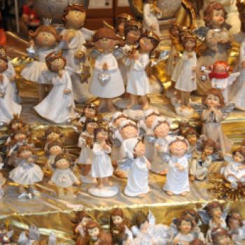 Christkindlmarkt Klagenfurt – bunt, vielfältig und traditionell - Weihnachten wie es war und wie es ist, mit Engel, Glühmost und Bratwürste - (c) Gabi Dräger