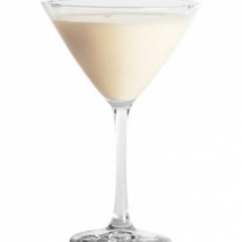 Feuriger Cappuccino Martini  Hier zeigt RumChata gegenüber den anderen Zutaten seine ganze Power - (c) Köhnlechner Marketing