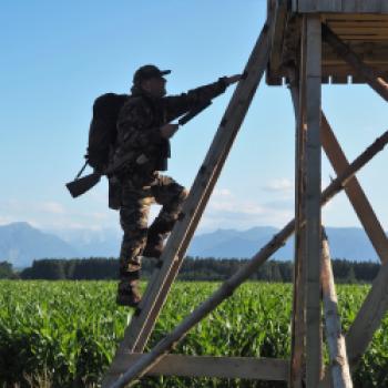 Je nach Thema gibt es Verstärkung von Jägern, Fischern, Winzern und weiteren Lebensmittelproduzenten - (c) Jörg Bornmann