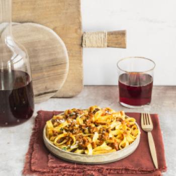 Ein Gläschen Wein gehört zur Pasta - (c) Giovanni Rana