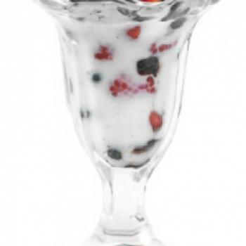 RumChata Berries - Ein wunderbares Dessert mit RumChata – fruchtig und lecker - (c) Köhnlechner Marketing