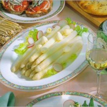 Spargel auf mainfränkische Art - (c) Deutsches Weininstitut