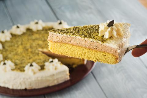 Steirische Nougat-Cremetorte - (c) Stefan Kristoferitsch mit freundlicher Genehmigung der Gemeinschaft Steirisches Kürbiskernöl g.g.A. Steirische Nougat-Cremetorte - (c) Stefan Kristoferitsch mit freundlicher Genehmigung der Gemeinschaft Steirisches Kürbiskernöl g.g.A.