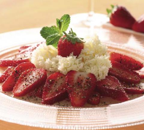 Erdbeer-Carpaccio - (c) Deutsches Weininstitut