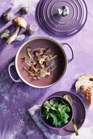 Lila Kartoffelsuppe - Le Creuset