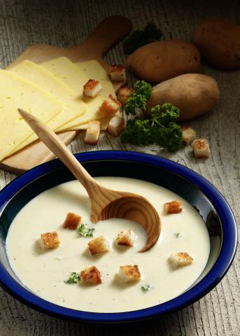 Mecklenburger Käsesuppe - (c) Wirths PR und 1000rezepte.de Mecklenburger Käsesuppe - (c) Wirths PR und 1000rezepte.de