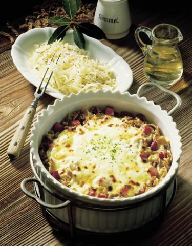 Nudelauflauf mit Sauerkraut - (c) Wirths PR Nudelauflauf mit Sauerkraut - (c) Wirths PR