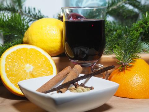 Klassischer roter Glühwein - (c) Jörg Bornmann Klassischer roter Glühwein - (c) Jörg Bornmann