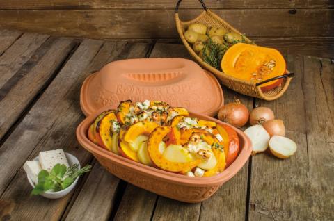 Kartoffelauflauf mit Kürbis und Schafskäse - (c) RÖMERTOPF® Kartoffelauflauf mit Kürbis und Schafskäse - (c) RÖMERTOPF®