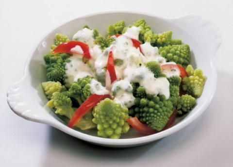 Romanesco mit Kräutersauce - (c) Wirths PR Romanesco mit Kräutersauce - (c) Wirths PR