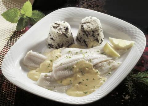 Schollenfilet in Schnittlauchsauce - (c) Wirths PR Schollenfilet in Schnittlauchsauce - (c) Wirths PR