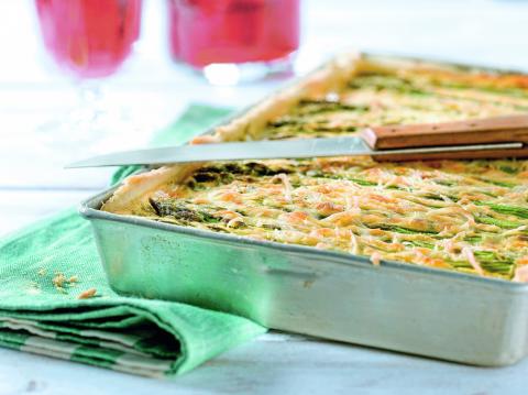 Spargel-Quiche mit Schinken und Orangenschale - (c) Deutsches Weintor/Wirths PR