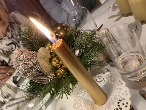 Weihnachten beim Hoferwirt - In Neustift im Stubaital lockt die Küche des Hoferwirts zum weihnachtlichen Genießen - (c) Gabi Dräger Weihnachten beim Hoferwirt - In Neustift im Stubaital lockt die Küche des Hoferwirts zum weihnachtlichen Genießen - (c) Gabi Dräger
