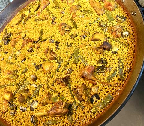 Paella Valenciana – Ihre Geschichte und das original Rezept - (c) Gabi Dräger