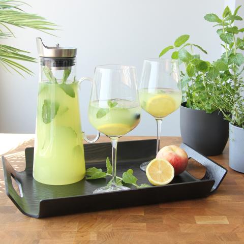 Limoncello Spritz - <a href="https://www.genussfreak.de/limoncello-spritz" target="_blank">zum Rezept</a> - (c) Bredemeijer Limoncello Spritz - <a href="https://www.genussfreak.de/limoncello-spritz" target="_blank">zum Rezept</a> - (c) Bredemeijer