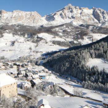 Alta Badia “Skifahren mit Genuss”, das absolute Genusserlebnis im Schnee - (c) Tourismusbüros Alta Badia