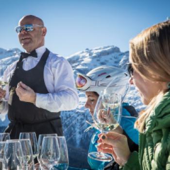 Alta Badia “Skifahren mit Genuss”, das absolute Genusserlebnis im Schnee - (c) Tourismusbüros Alta Badia