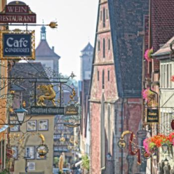  - (c) Rothenburg Tourismus Service