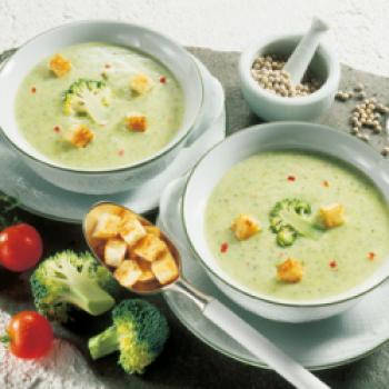 Brokkoli-Käsecreme-Suppe - (c) Wirths PR