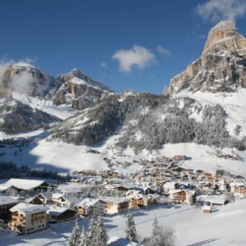 Alta Badia “Skifahren mit Genuss”, das absolute Genusserlebnis im Schnee - (c) Tourismusbüros Alta Badia