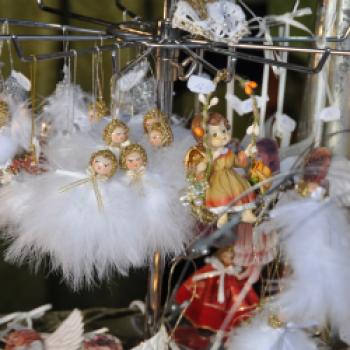 Christkindlmarkt Klagenfurt – bunt, vielfältig und traditionell - Weihnachten wie es war und wie es ist, mit Engel, Glühmost und Bratwürste - (c) Gabi Dräger