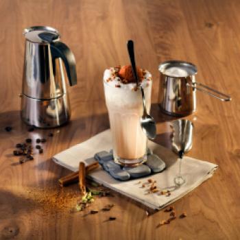 Orientalischer Eiskaffee mit Walnüssen - (c) GEFU Küchenzubehör