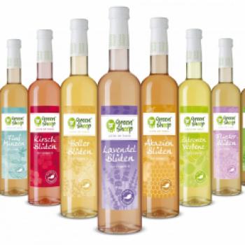 Bei „Green Sheep“ werden fünfzehn verschiedene Sirups produziert und zwar genauso wie Oma sie früher zu Hause in Handarbeit hergestellt hat. - (c) Green Sheep