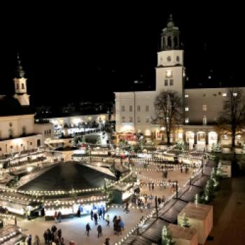 Salzburg ganz weihnachtlich im festlichen Glanz - Mozartkugeln und Salzburger Nockerln treffen auf Glühpunsch und Lebkuchen - (c) Gabi Dräger