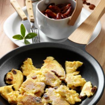 Kaiserschmarren mit Zwetschgenröster - (c) Wirths PR