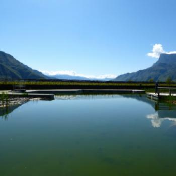 Das umweltfreundliche Naturbad in Gargazon - © Anke Sieker