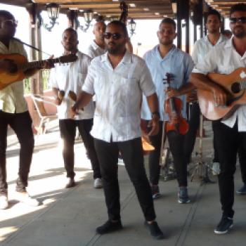 "Der Son ist wie ein zu Klang gewordener Rum, den man mit den Ohren trinkt", so schreibt begeistert der Musikethnologe Fernando Ortiz Fernández über die Musik in Kuba - (c) Gabi Dräger