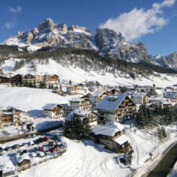 Alta Badia “Skifahren mit Genuss”, das absolute Genusserlebnis im Schnee - (c) Tourismusbüros Alta Badia