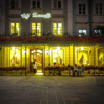 Café Tomaselli eine Institution, himmlische Torten im Salzburger Tortenparadies - (c) Gabi Dräger