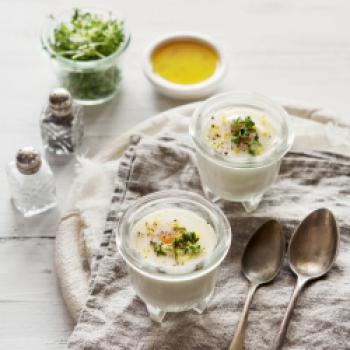 Ei im Glas mit Kressesalat - <a href="https://www.genussfreak.de/ei-im-glas-mit-kressesalat" target="_blank">zum Rezept</a> - (c) Mit freundlicher Genehmigung des Verlags „Zabert Sandmann“