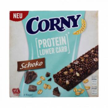 Corny Protein Lower Carb von Schwartau - Mit Angaben wie „Protein“ und „Lower Carb“ sowie dem an Light-Produkten angelehnten Design erweckt Schwartau den Eindruck, der Riegel sei ein gesundes Produkt für Sportler. Doch Corny enthält 24 Prozent Zucker und 13 Prozent Fett - (c) foodwatch