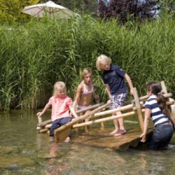 Familienparadies Sporthotel Achensee - Flossfahrten für Kinder