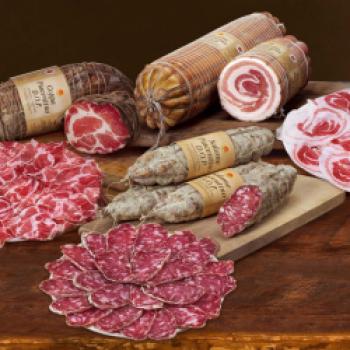 Aller guten Dinge sind Drei - Coppa, Salame und Pancetta Piacentina mit Gütesiegel g. U. (DOP) - (c) Italienische Handelskammer für Deutschland