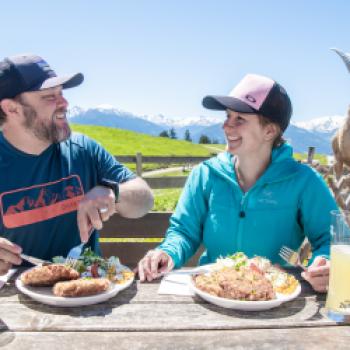 Genussurlaub in der Ferienregion Hall-Wattens - Einkehr auf der Walderalm - (c) hall-wattens.at