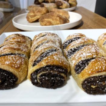 Kunst und Kaffee in Salzburg - Die traditionellen österreichischen Kaffees findet man in kleinen versteckten Cafés - (c) Gabi Dräger
