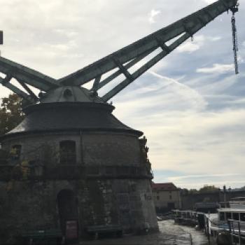 Alte Verladekranen am Mainkai in Würzburg - (c) Eva-Maria Mayring