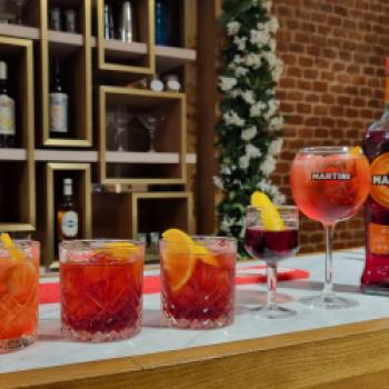 Negroni und seine Vorfahren – ein Besuch in der Casa Martini - Eine Führung durch den Betrieb, das Museum und Cocktail-Kurs zeigt die Vielfalt dieses Traditionsunternehmens in der Nähe von Turin - (c) Gabi Vögele