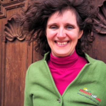 „Geheiratet wird in Alpbach immer noch gern“, sagt Stadtführerin Beate Gschwentner - (c) Enric Boixadós