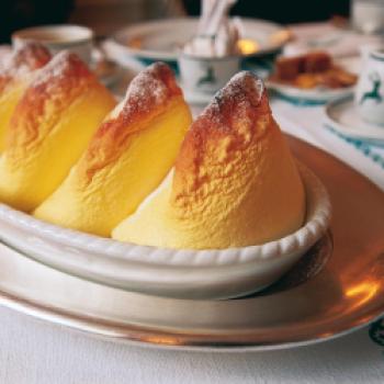 Bei schönem Wetter ist es spannend einmal die spektakulären Dachterrassen in Salzburg zu besuchen