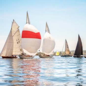 Konstanz 2025 – Der neue Eventkalender: Informativ, dekorativ und übersichtlich macht er Lust auf erholsame, spannende Tage in Konstanz - (c) MTK/Dagmar Schwelle