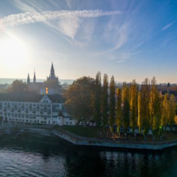 Konstanz 2025 – Der neue Eventkalender: Informativ, dekorativ und übersichtlich macht er Lust auf erholsame, spannende Tage in Konstanz - (c) MTK/Achim Mende