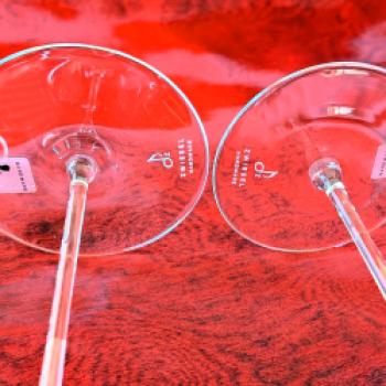 (Serie Simplify) Zwiesel Glas: Perfekt für edle Weine   Höchste Qualität und ein anspruchsvolles Design dank traditioneller Glasbläserkunst - (c) Carola Faber