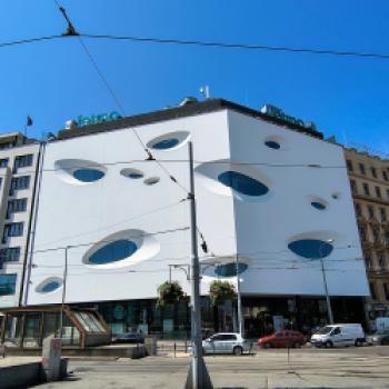 Es muss nicht immer Prag sein - Modernes Kaufhaus im Bauhausstil in Brünn - (c) Herbert Barnehl