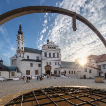 Es muss nicht immer Prag sein - Schloss Pardubice - (c) Miloslav Janek
